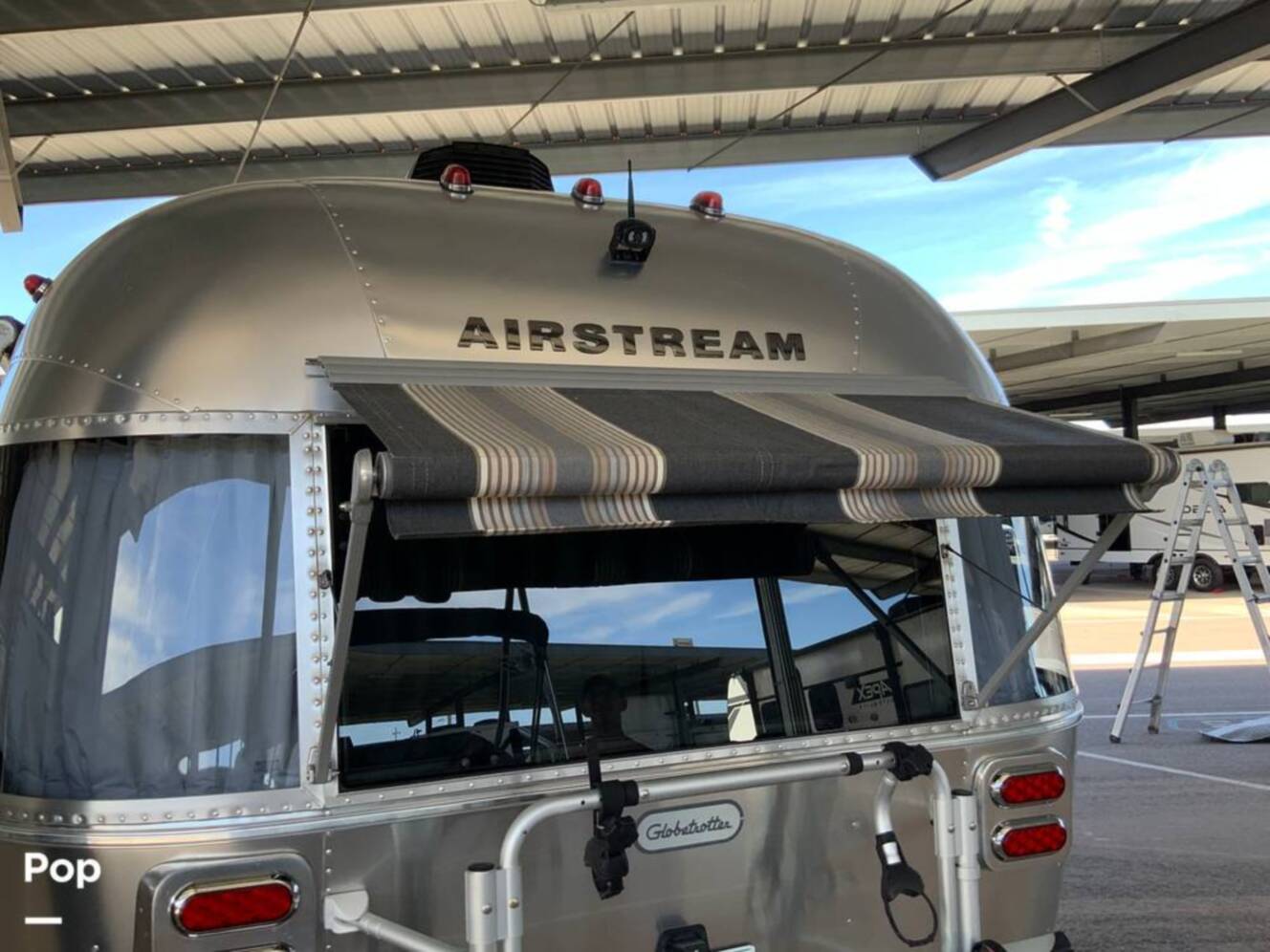 A photo of this 2021 Airstream Globetrotter 27FB Queen