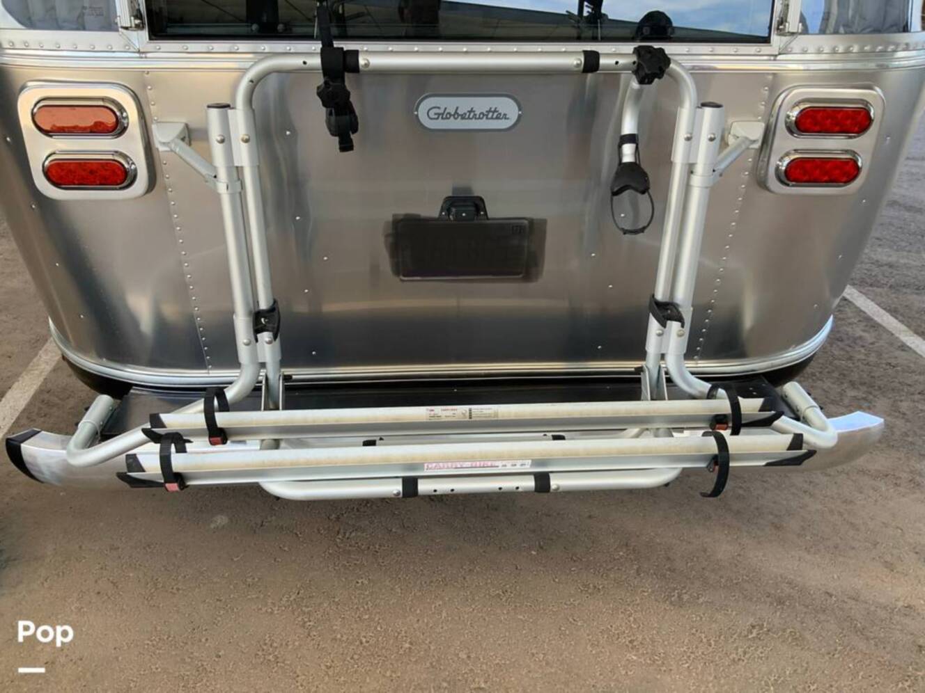 A photo of this 2021 Airstream Globetrotter 27FB Queen