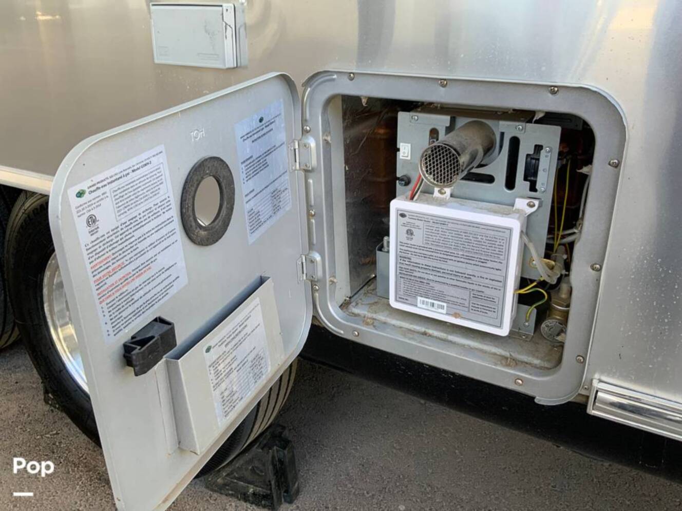 A photo of this 2021 Airstream Globetrotter 27FB Queen