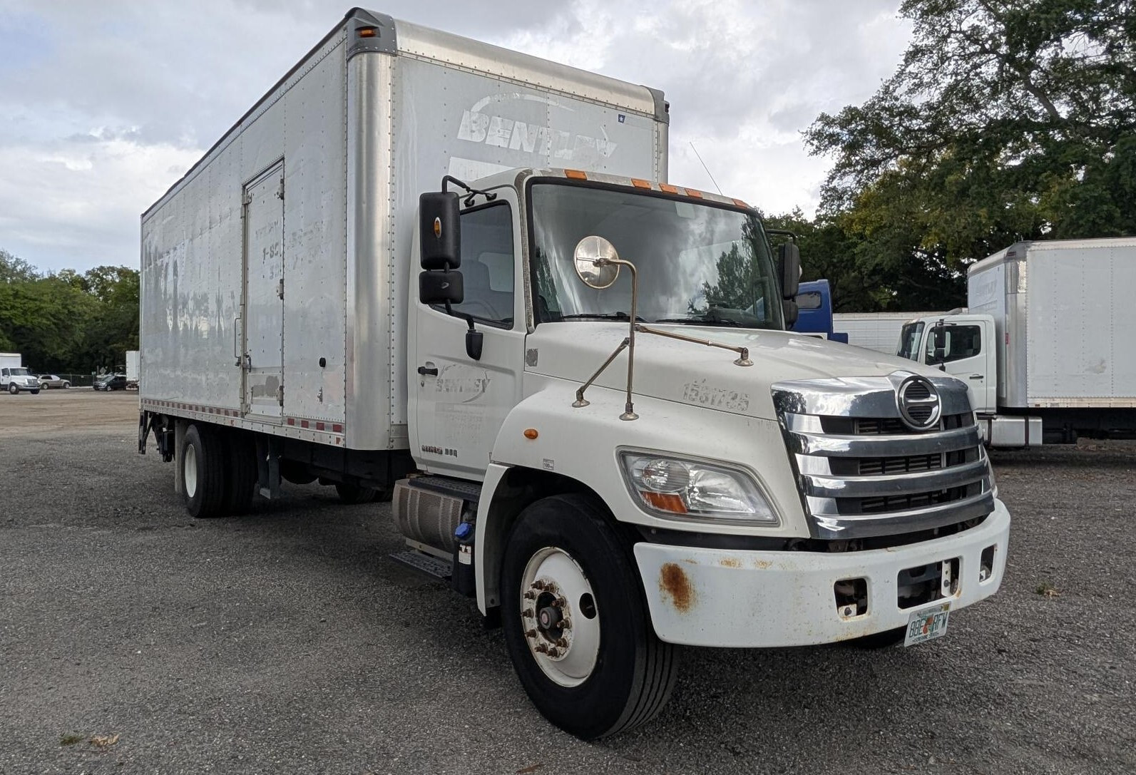 2015 HINO 268A in Miami, FL