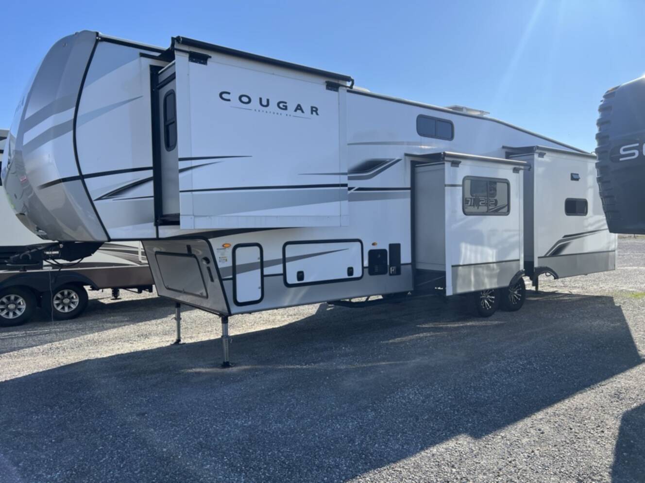 A photo of this 2023 Keystone COUGAR 368MBI