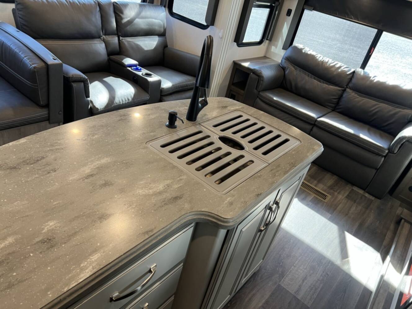 A photo of this 2023 Keystone COUGAR 368MBI