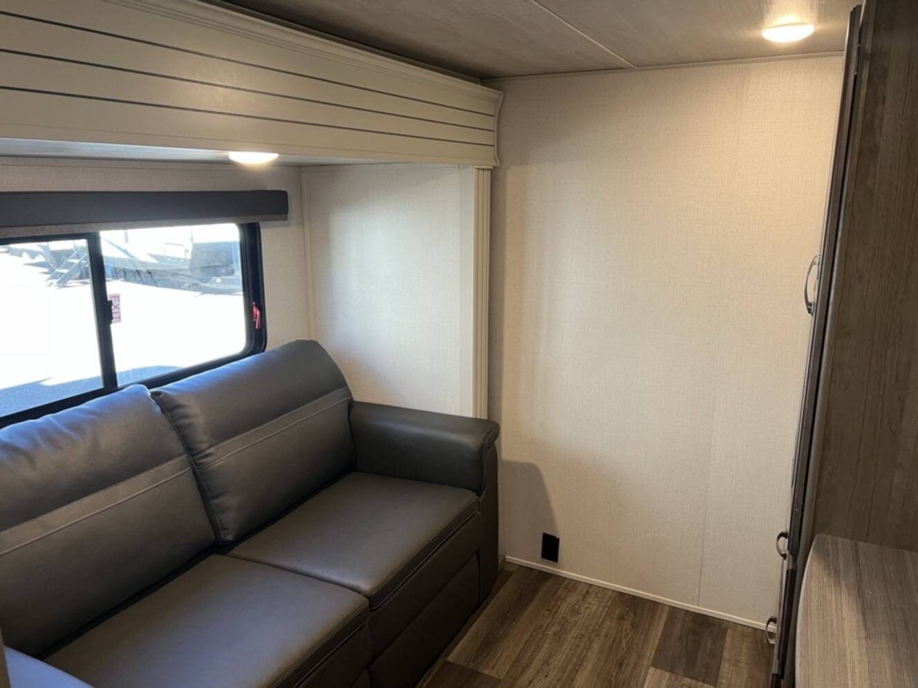 A photo of this 2023 Keystone COUGAR 368MBI