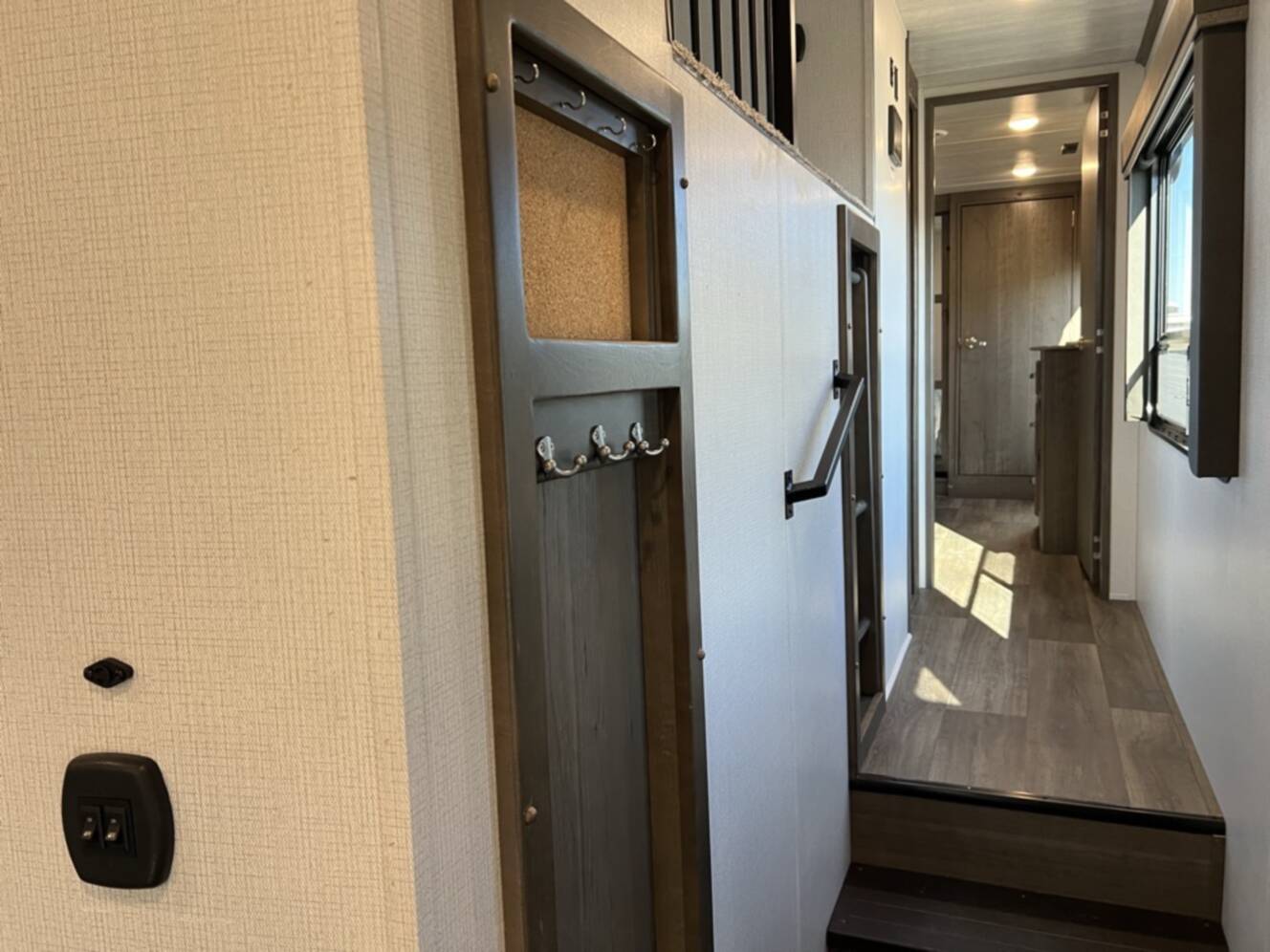 A photo of this 2023 Keystone COUGAR 368MBI