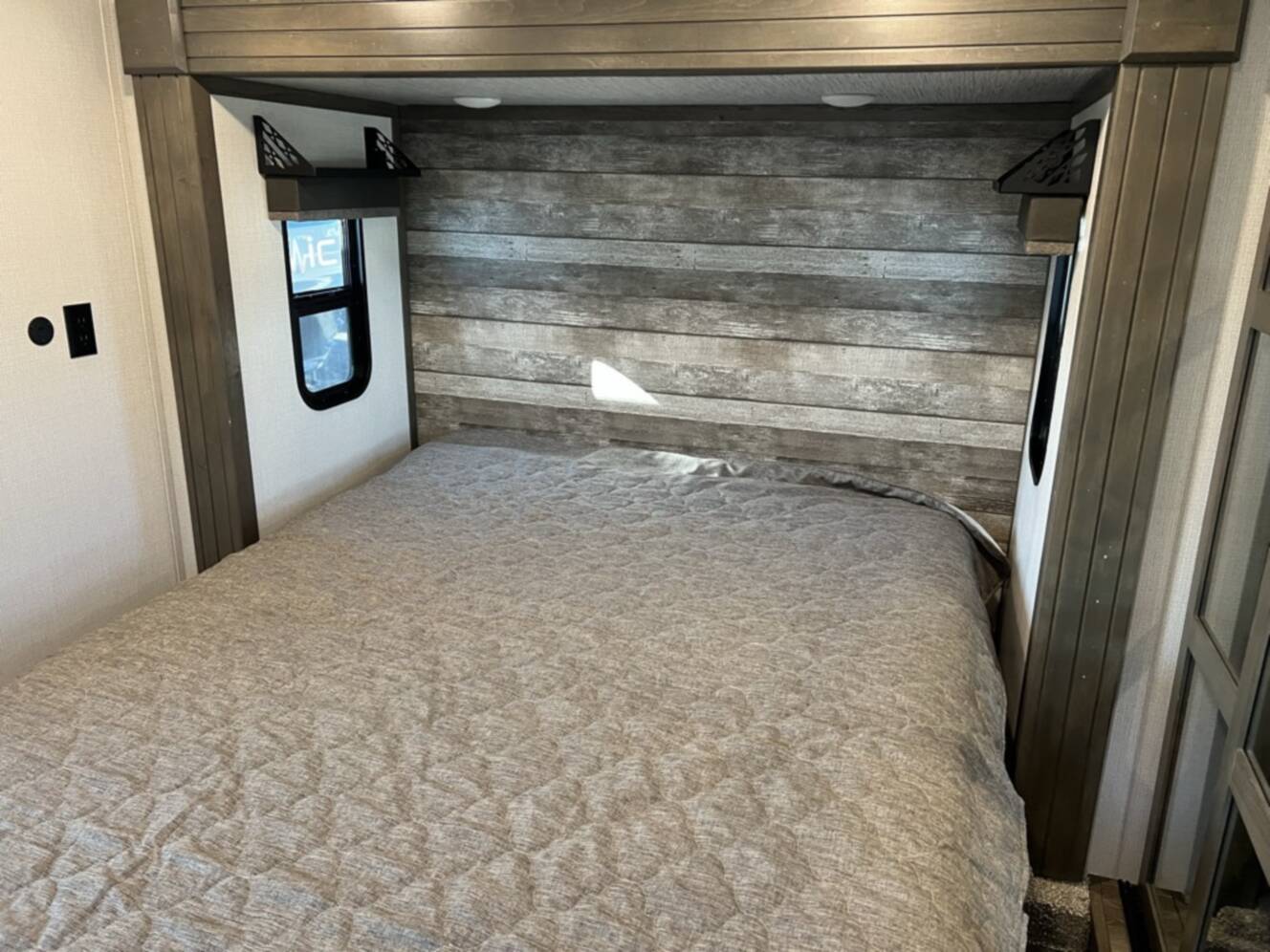 A photo of this 2023 Keystone COUGAR 368MBI