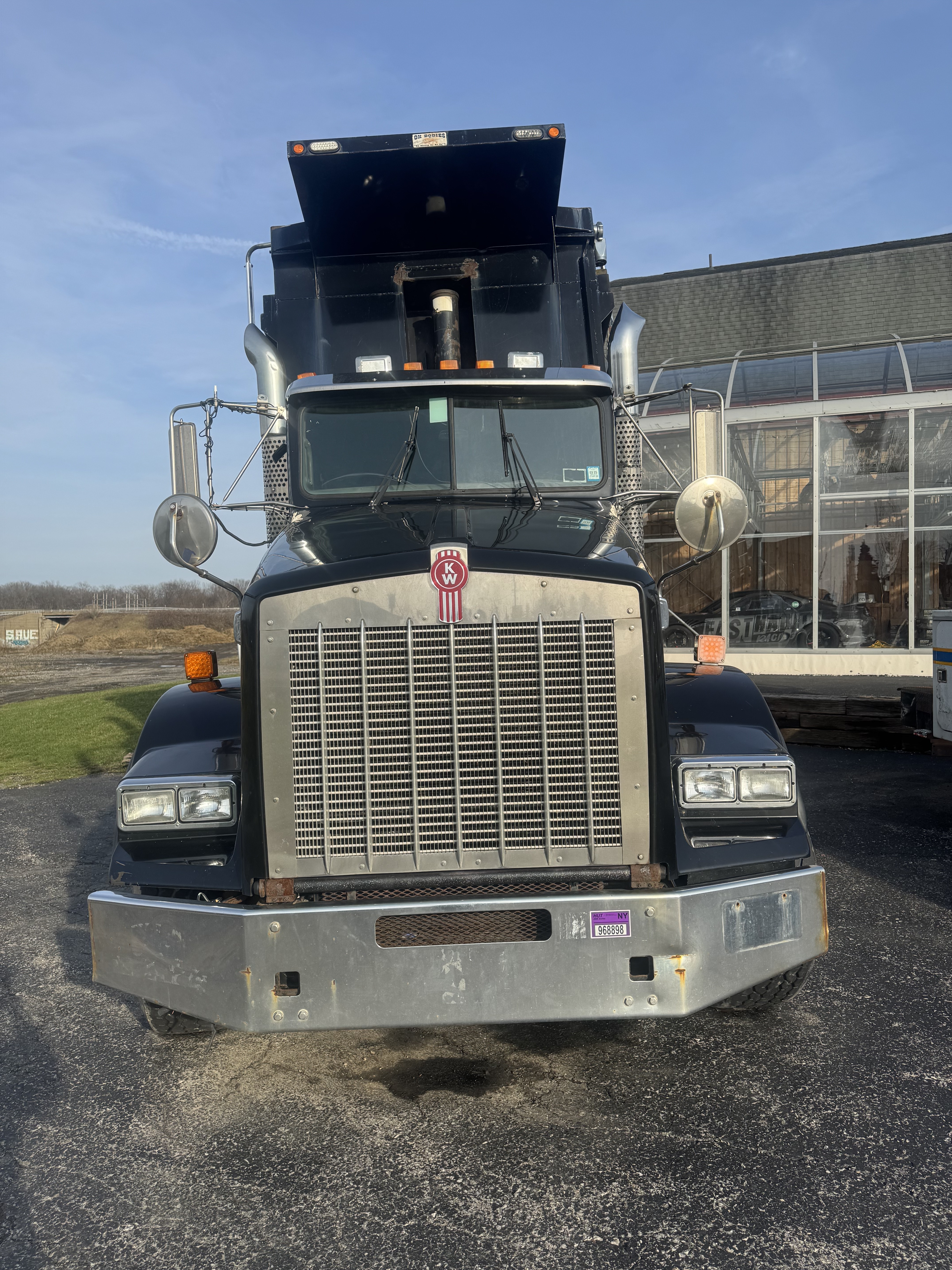 2012 KENWORTH T800 in Eden, NY