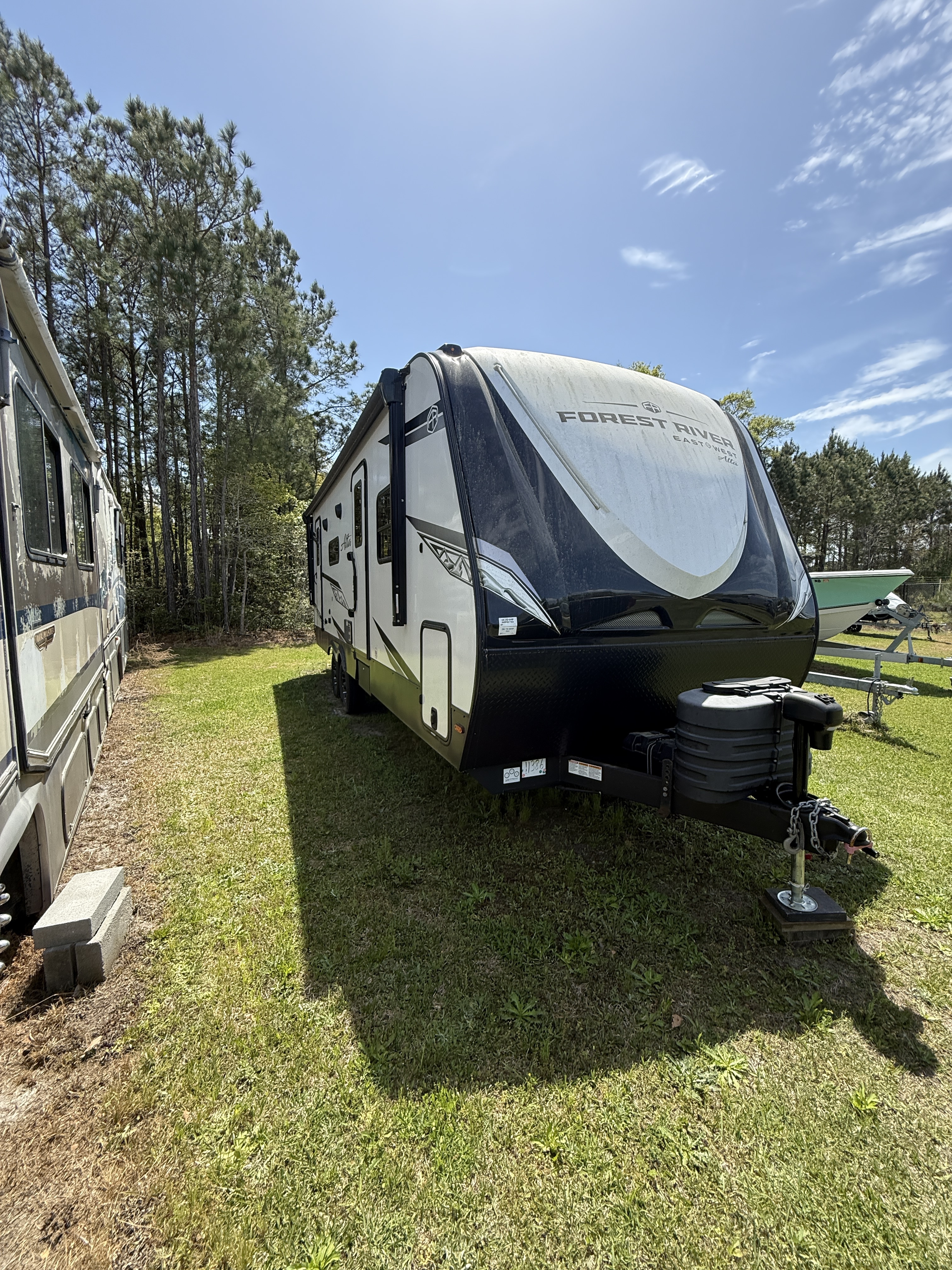 2025 East To West ALTA 2475KBH RV