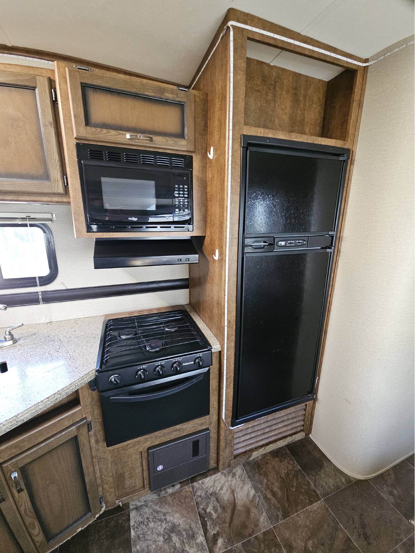 A photo of this 2016 Crossroads Rezerve Fifth Wheel RFZ36DB