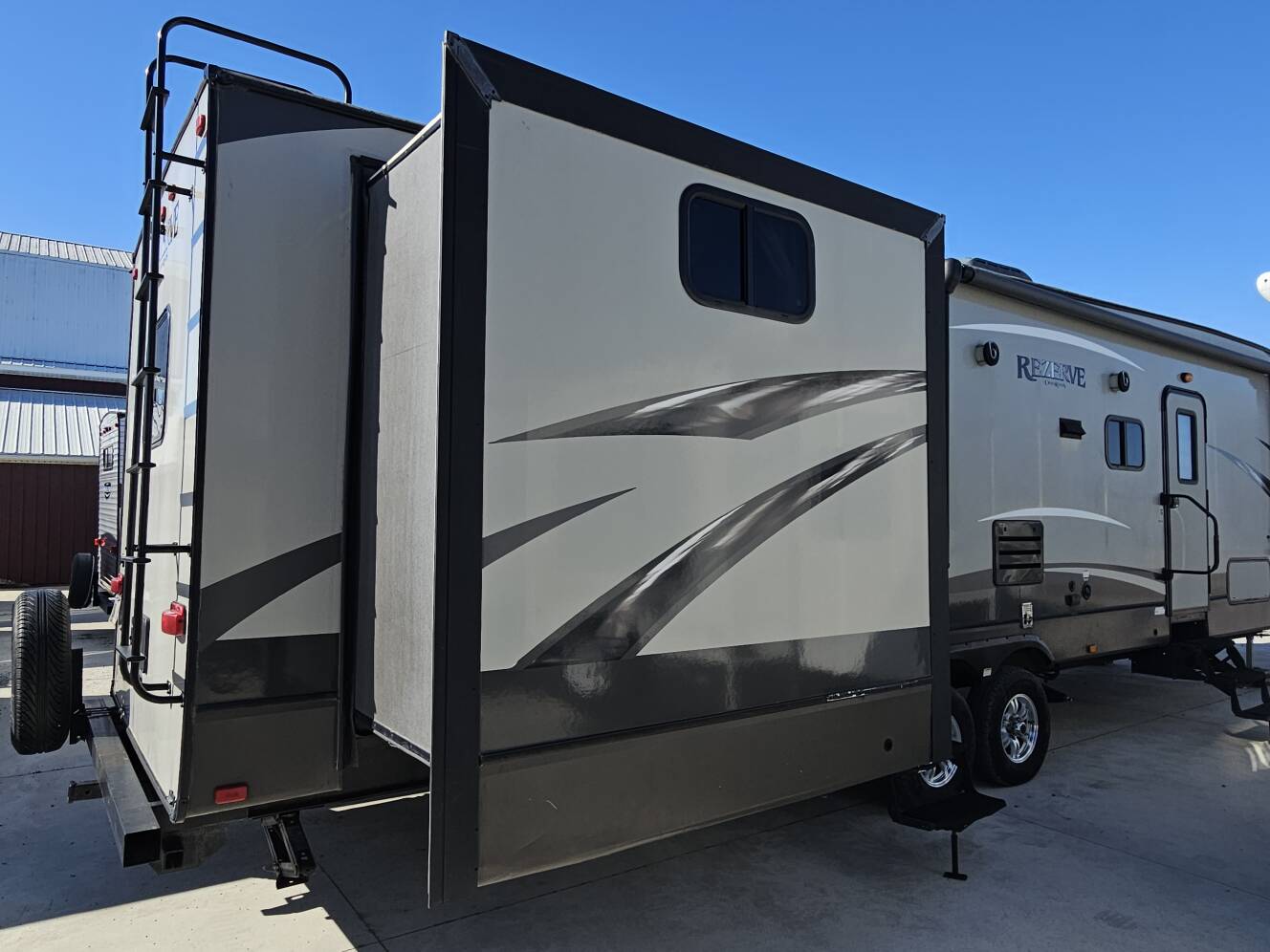 A photo of this 2016 Crossroads Rezerve Fifth Wheel RFZ36DB
