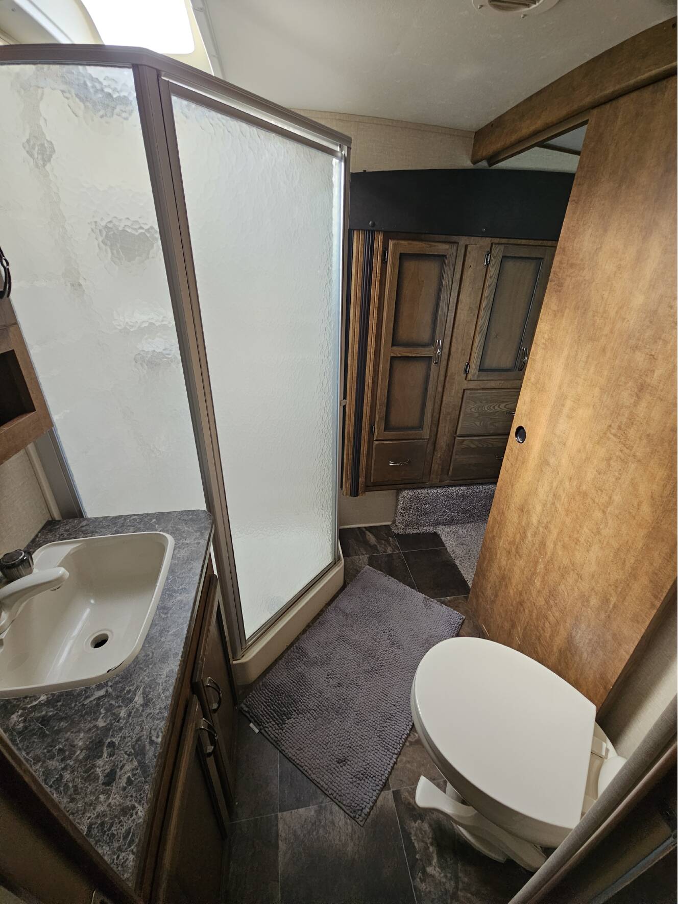 A photo of this 2016 Crossroads Rezerve Fifth Wheel RFZ36DB