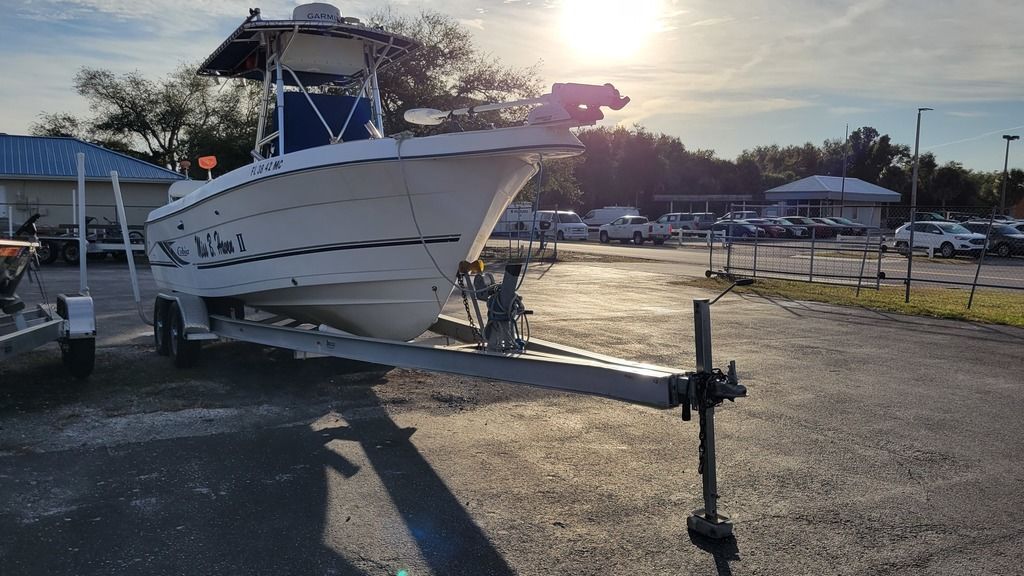 2003 Cobia 254 boat