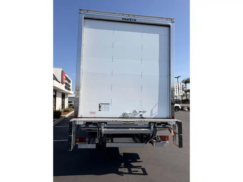 2026 ISUZU FTR W/CA EMISSIONS