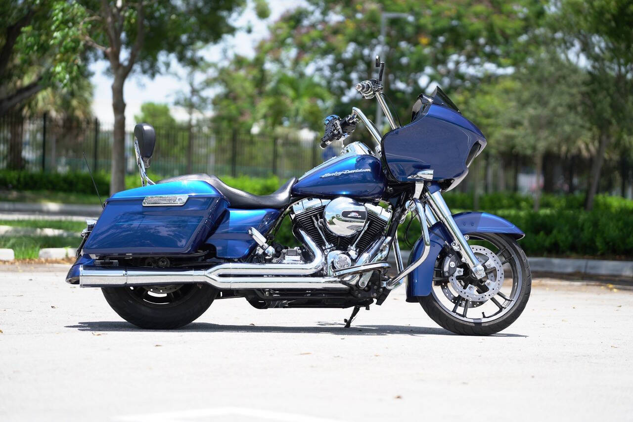 2015 Harley-Davidson FLTRXS ROAD GLIDE SPECIAL Special Vance & Hines 2 Into SPECIAL FLTRXS in Pompano Beach, FL
