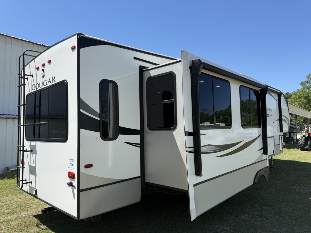 2021 Keystone COUGAR 355FBS in leesville SC