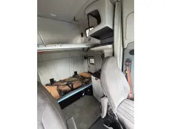 2019 PETERBILT 579