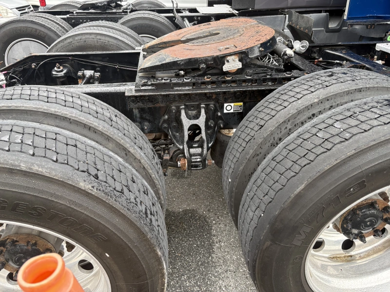 2019 PETERBILT 579