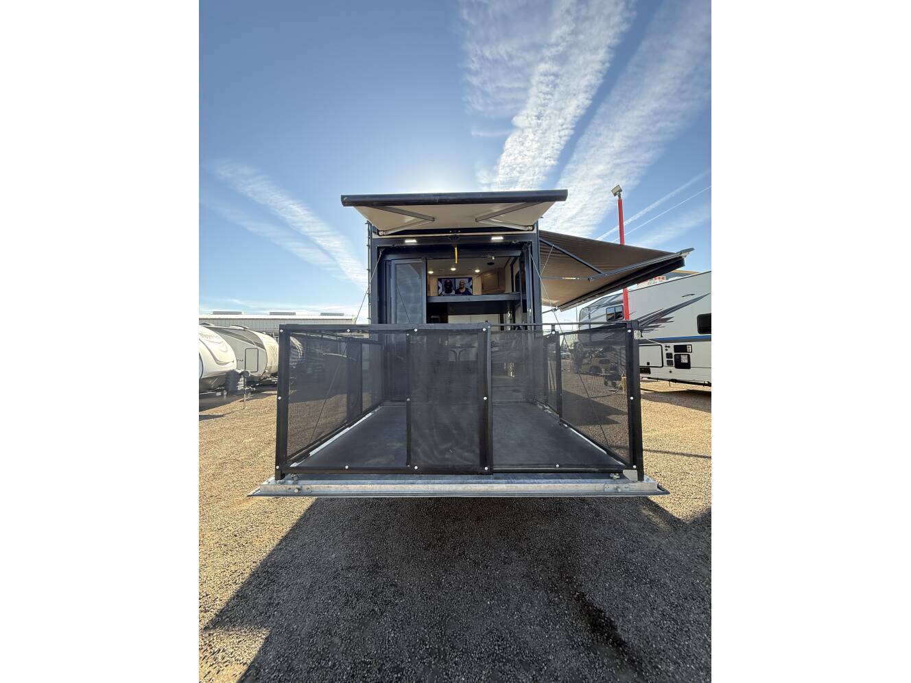 A photo of this 2022 Keystone RAPTOR 423