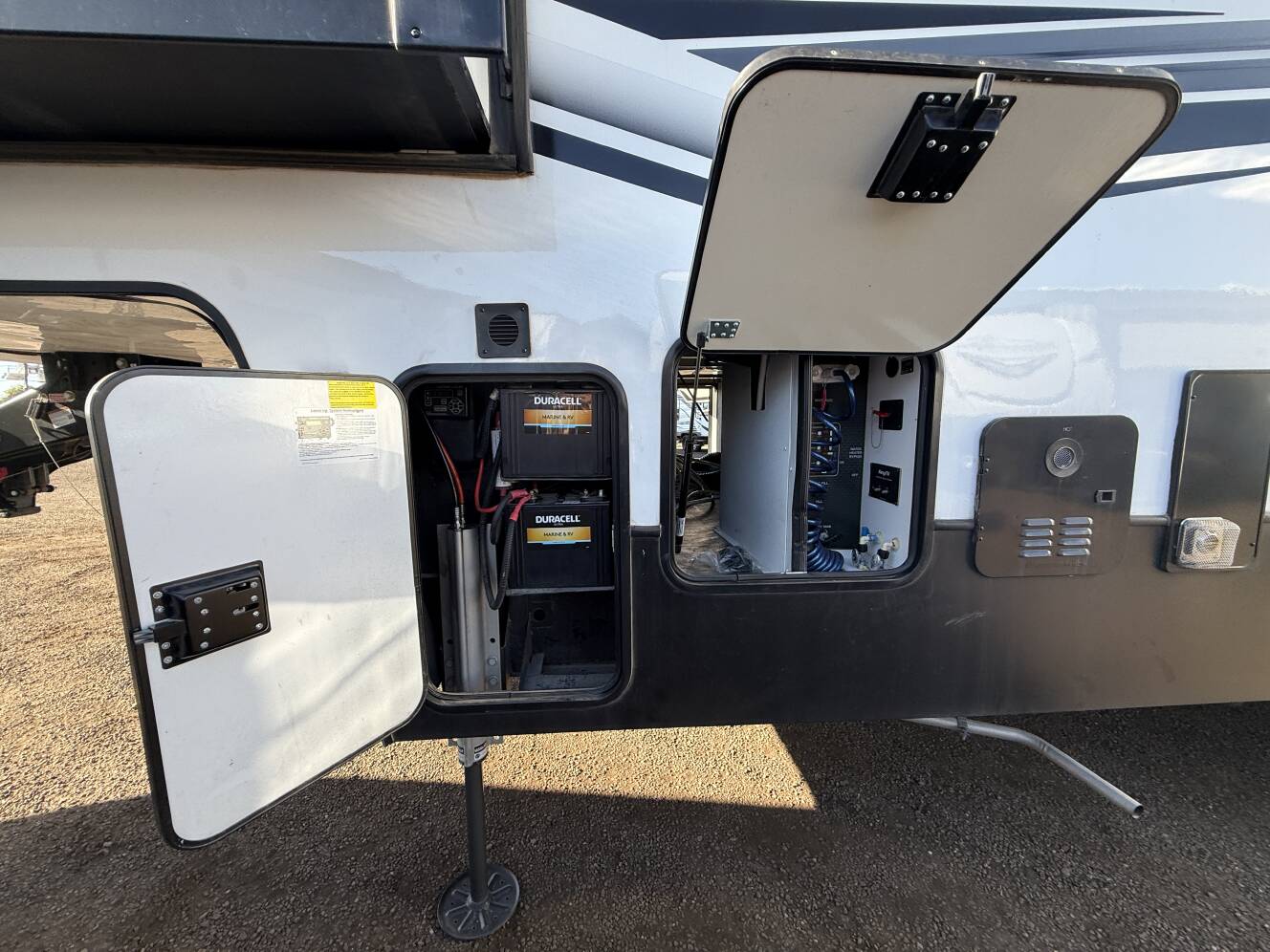 A photo of this 2022 Keystone RAPTOR 423