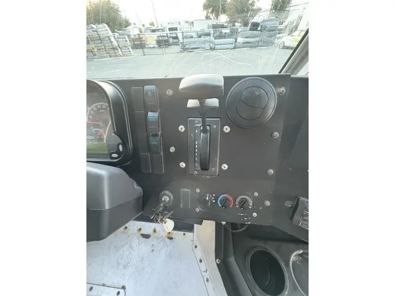 2021 FREIGHTLINER CHASSIS