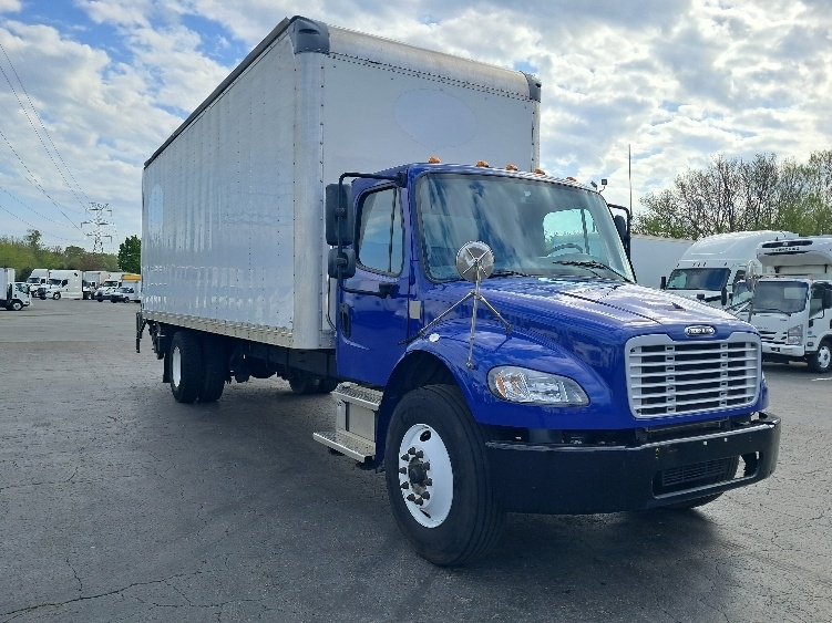 2022 FREIGHTLINER BUSINESS CLASS M2 106 in Greensboro, NC