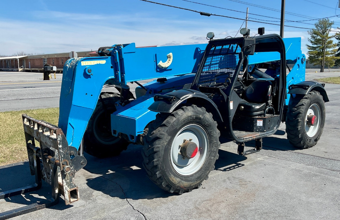 2015 Genie Industries GTH-844 in Bristol, PA