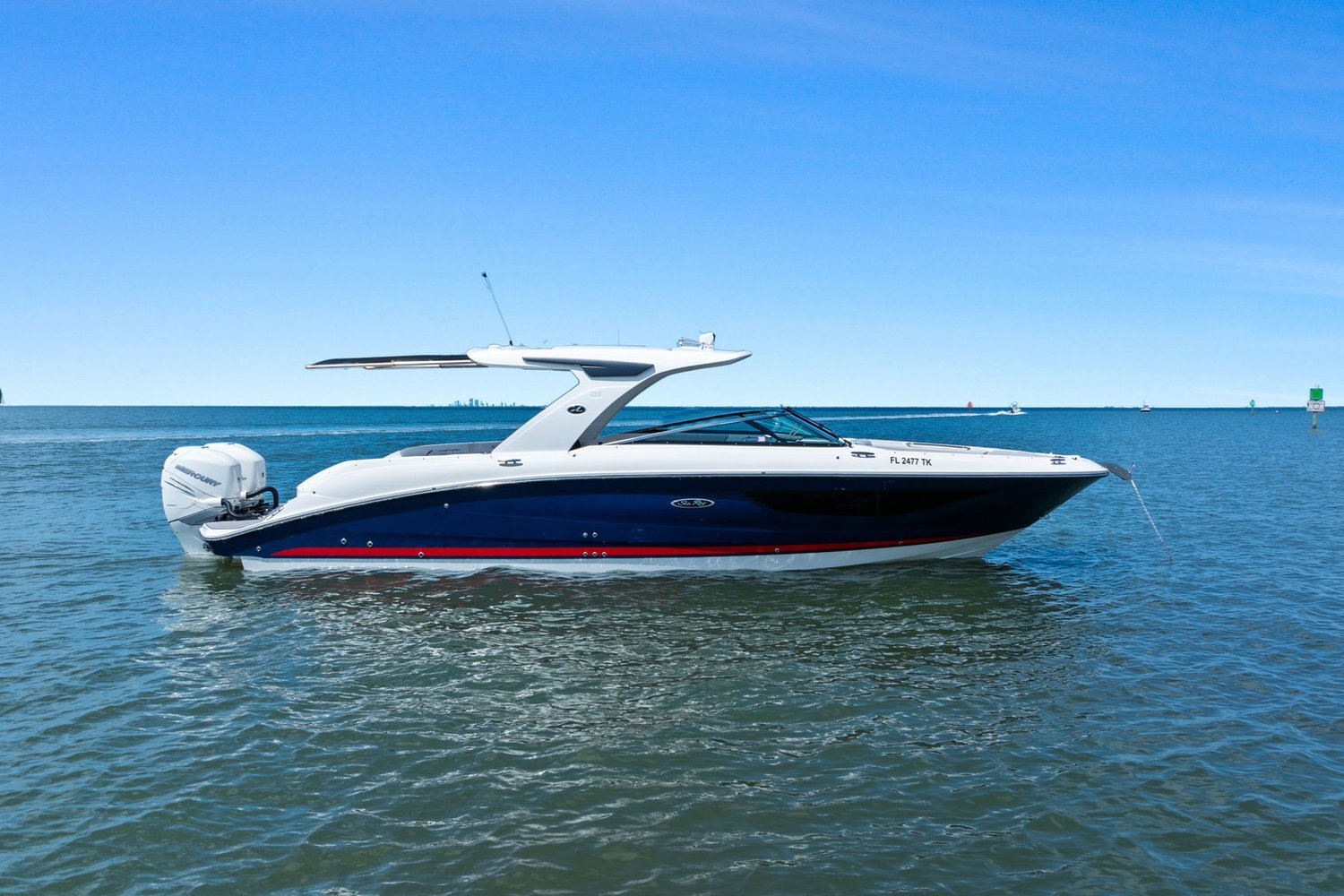 2023 Sea Ray SLX 350 OB W 230 in st petersburg FL