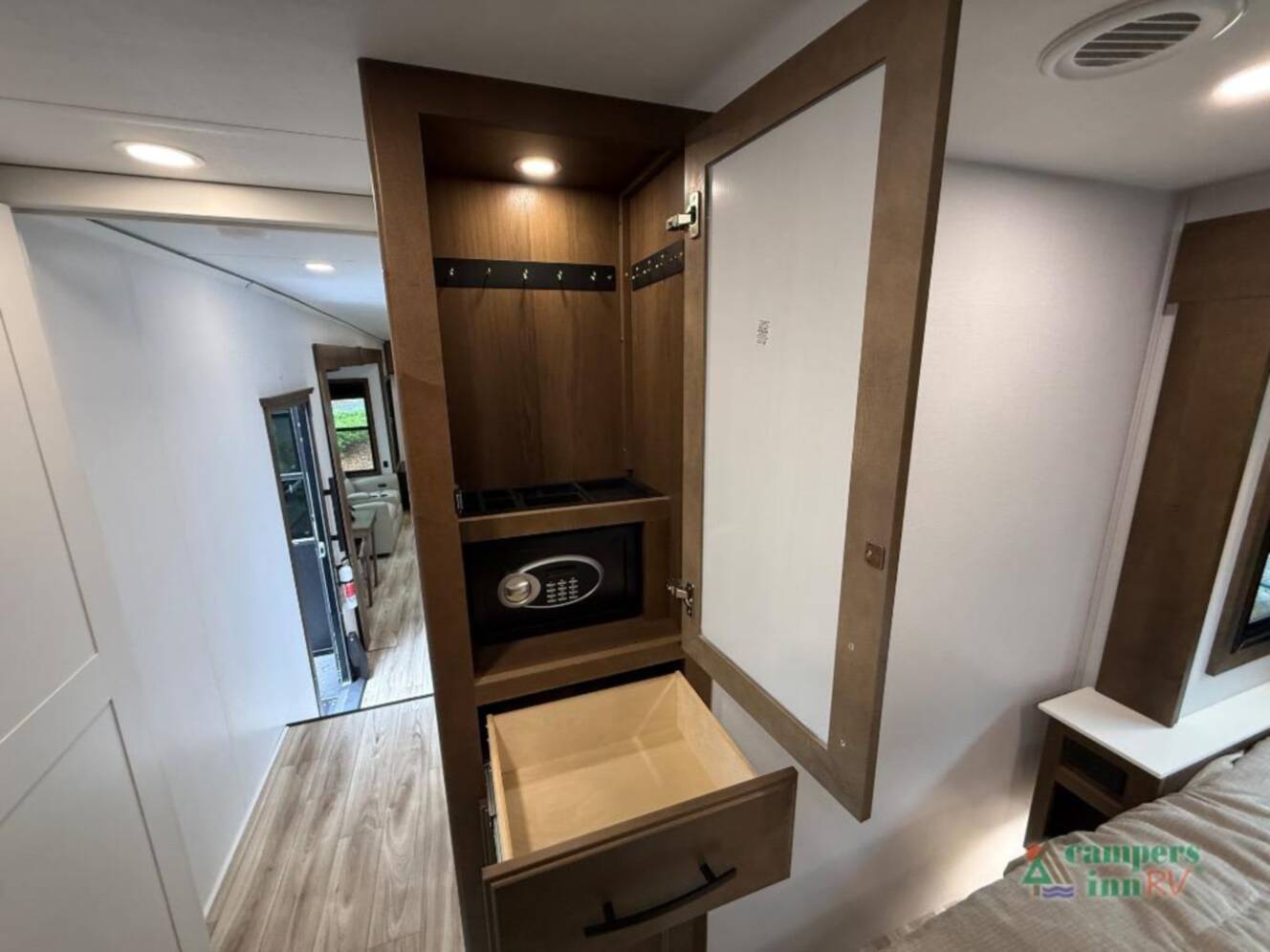 A photo of this 2026 Keystone Rv Montana 3100RL