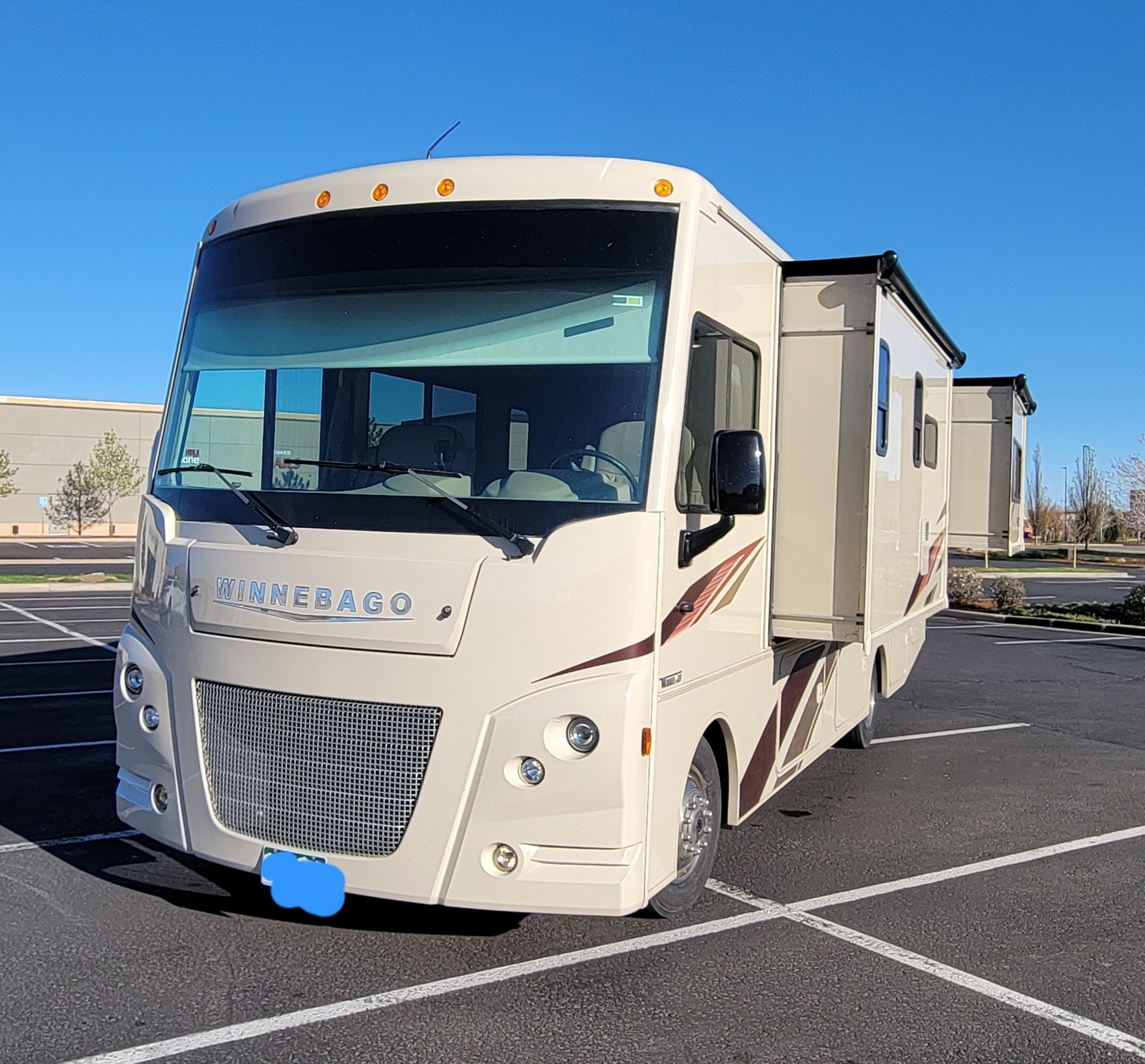 2019 Winnebago VISTA 27PE RV