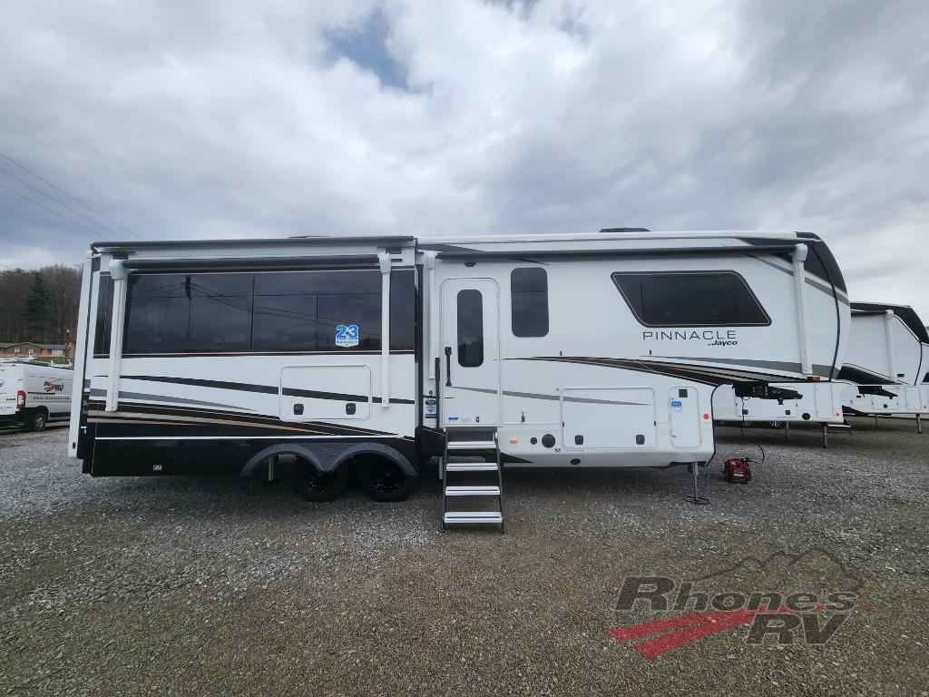 2026 Jayco Pinnacle 32RLTS in cogan station PA