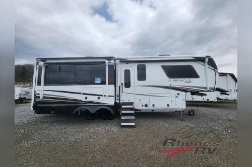 2026 Jayco Pinnacle 32RLTS in cogan station PA