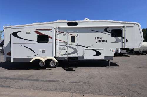 2005 Dutchmen Rv Grand Junction 31TGS in loomis CA