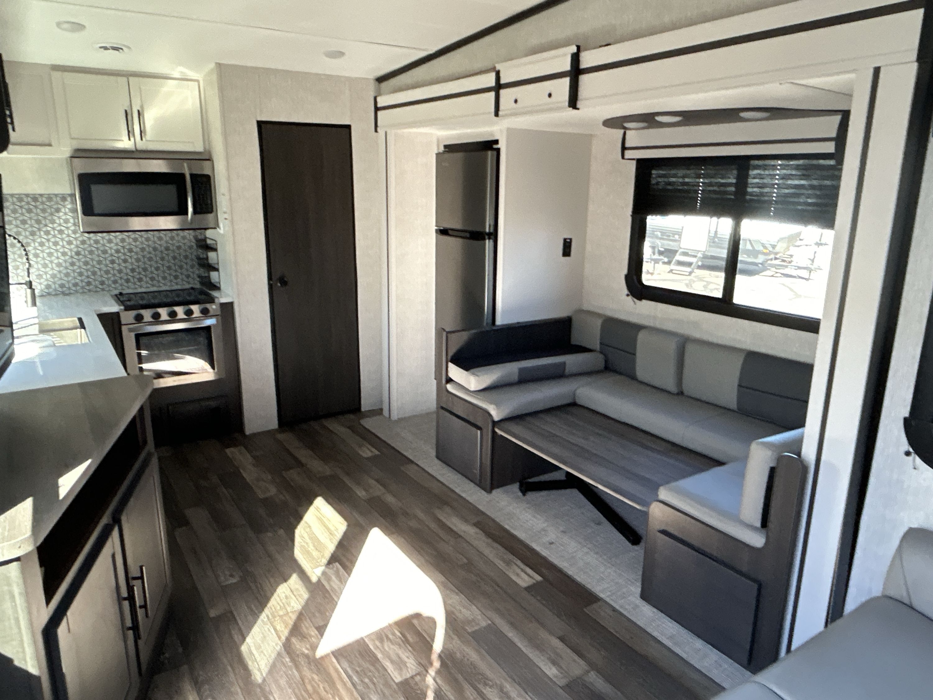 2023 Crossroads CRUISER AIRE 27MK CR27MK in surprise AZ