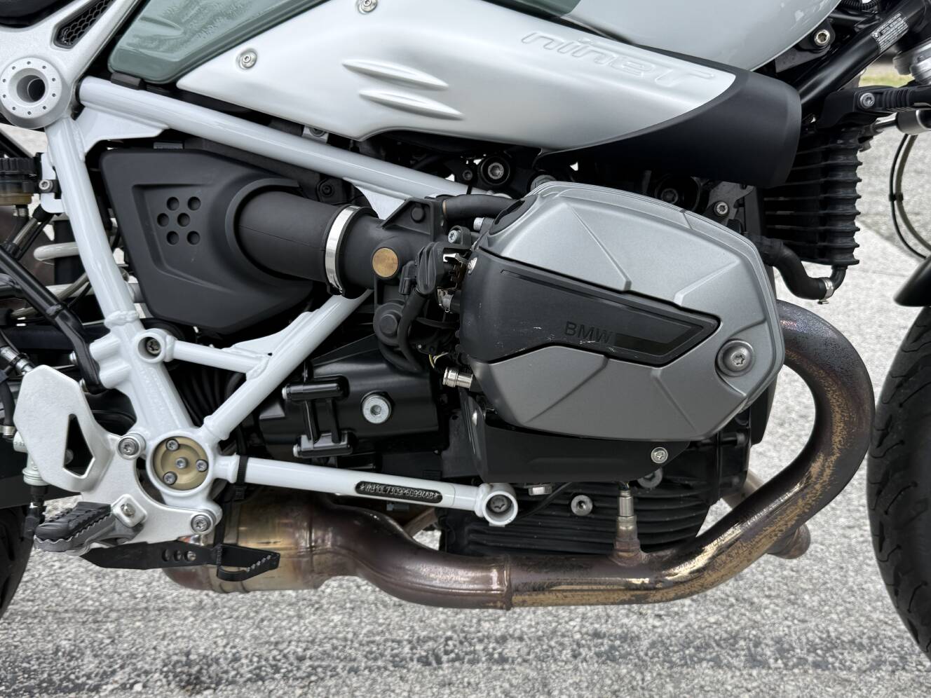 A photo of this 2023 BMW R NINET SCRAMBLER