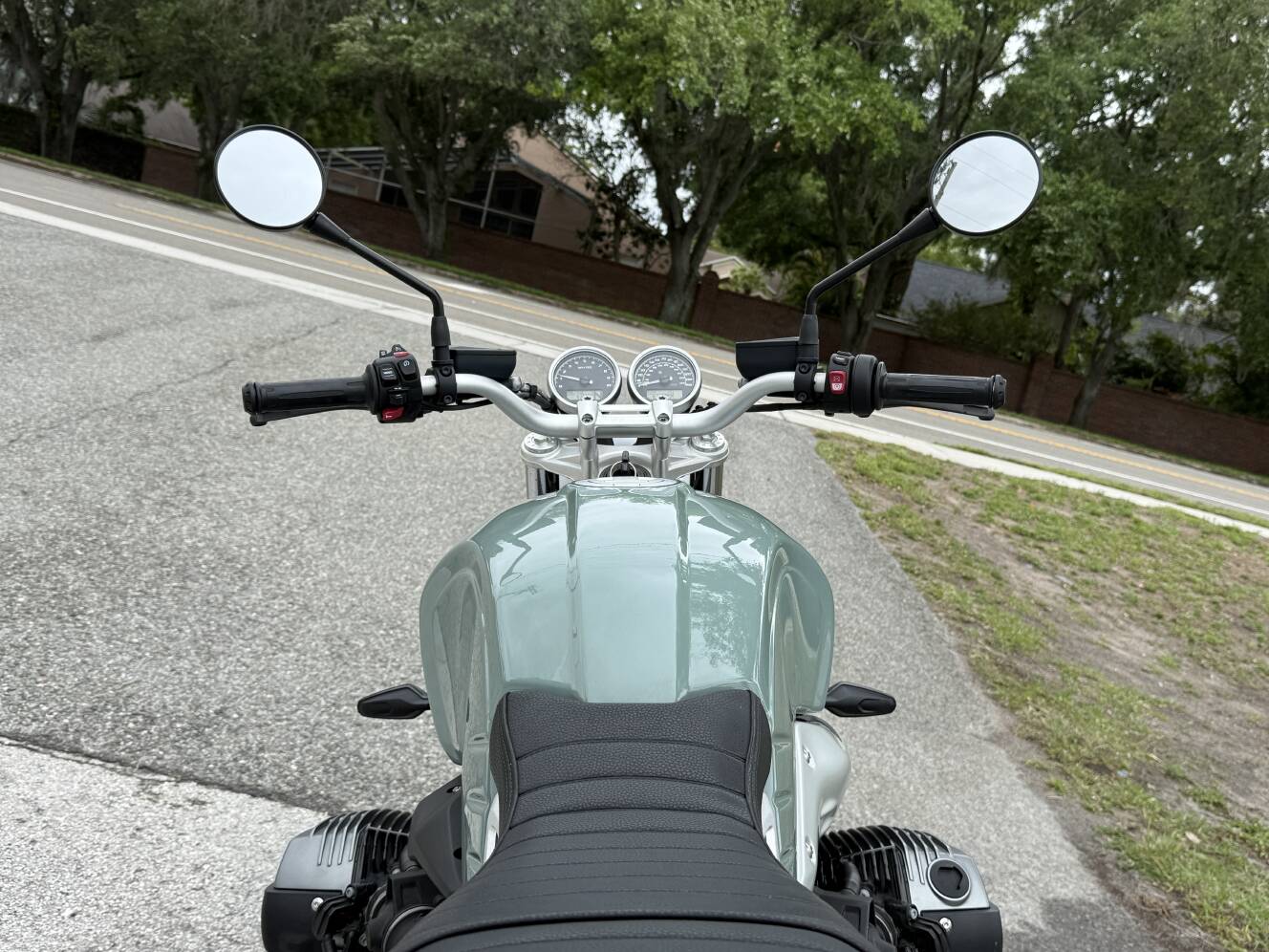 A photo of this 2023 BMW R NINET SCRAMBLER