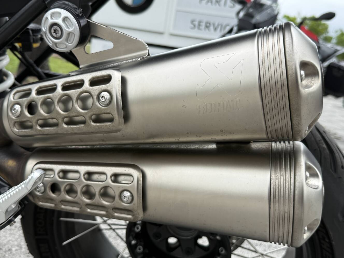 A photo of this 2023 BMW R NINET SCRAMBLER