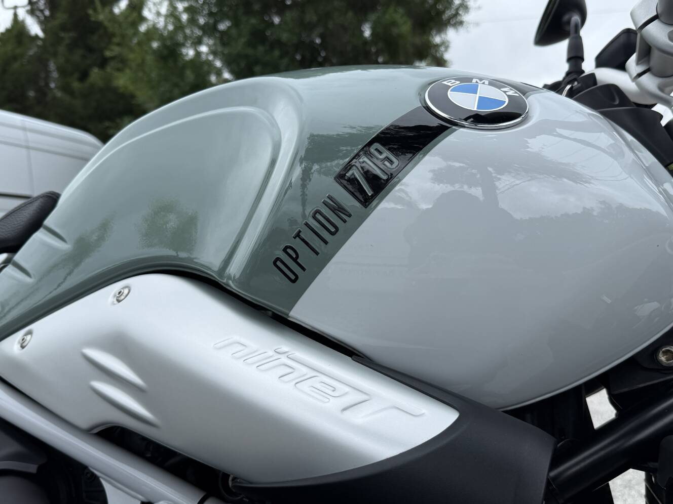 A photo of this 2023 BMW R NINET SCRAMBLER