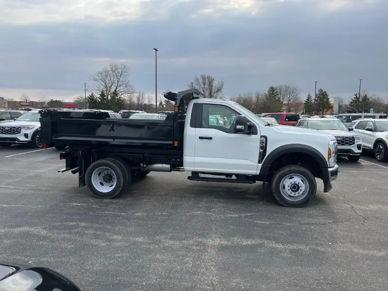 2025 FORD F450