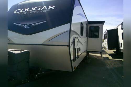2022 Keystone COUGAR 31BHKWE in lynchburg VA