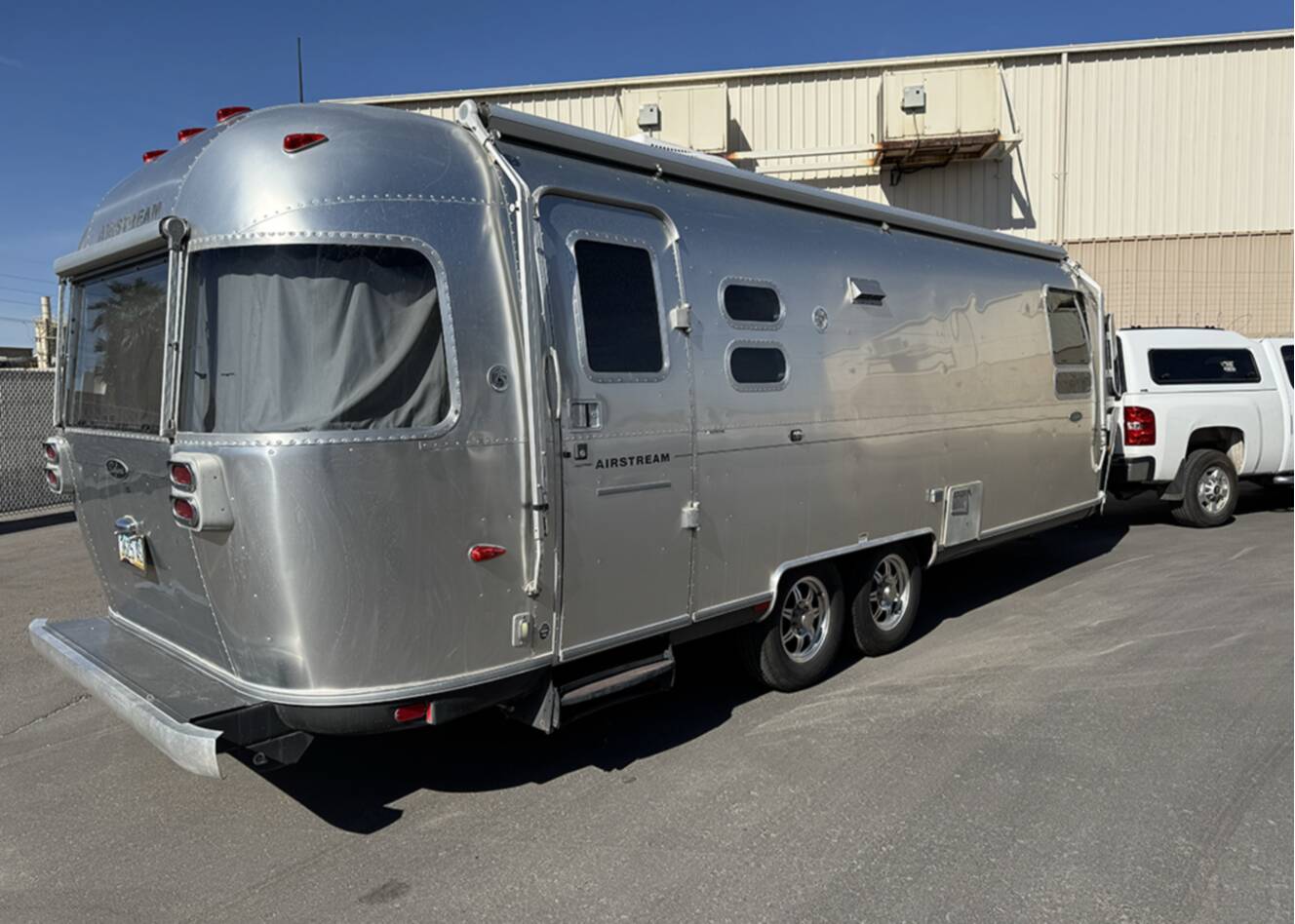 A photo of this 2007 Airstream SAFARI 28