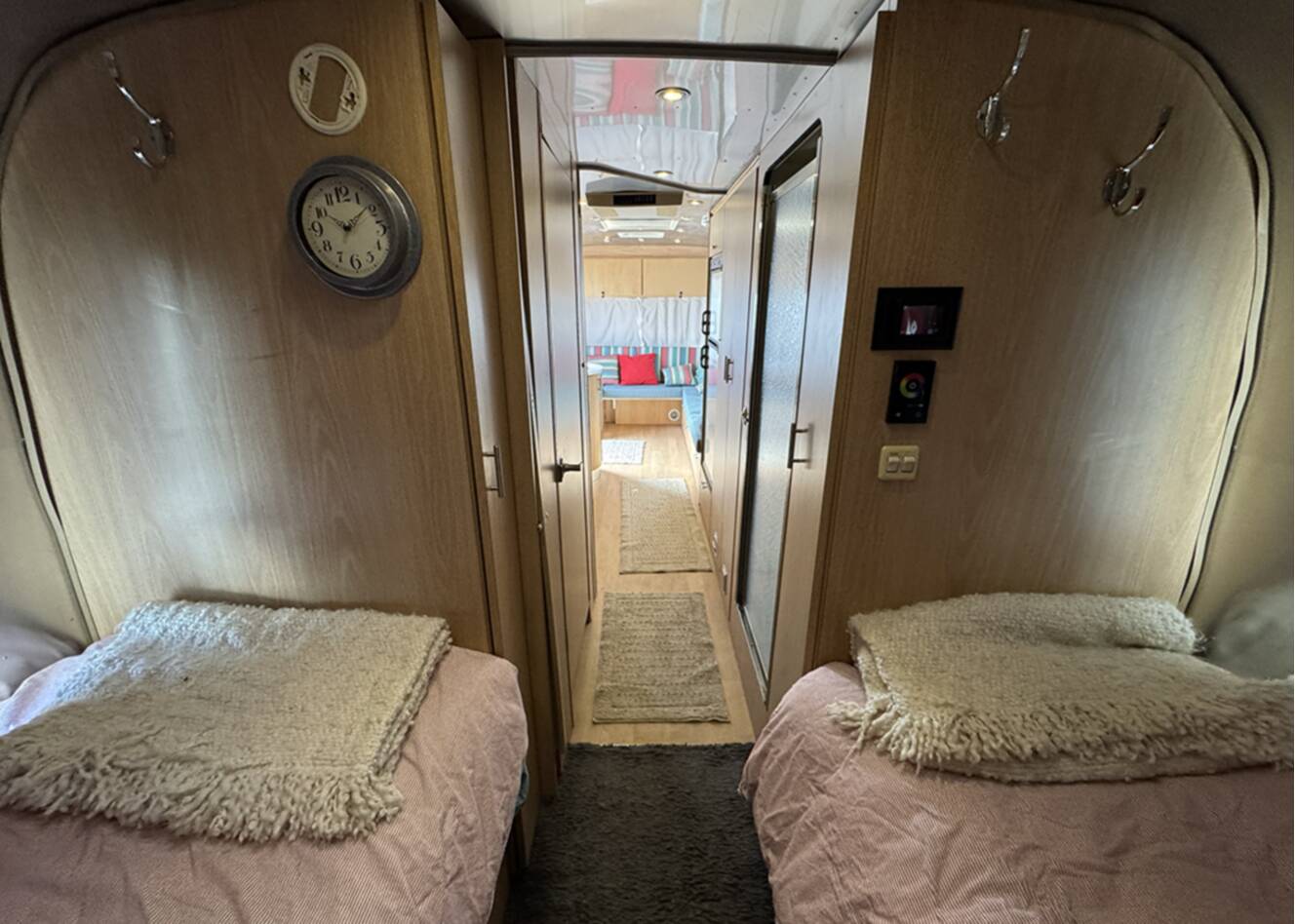 A photo of this 2007 Airstream SAFARI 28