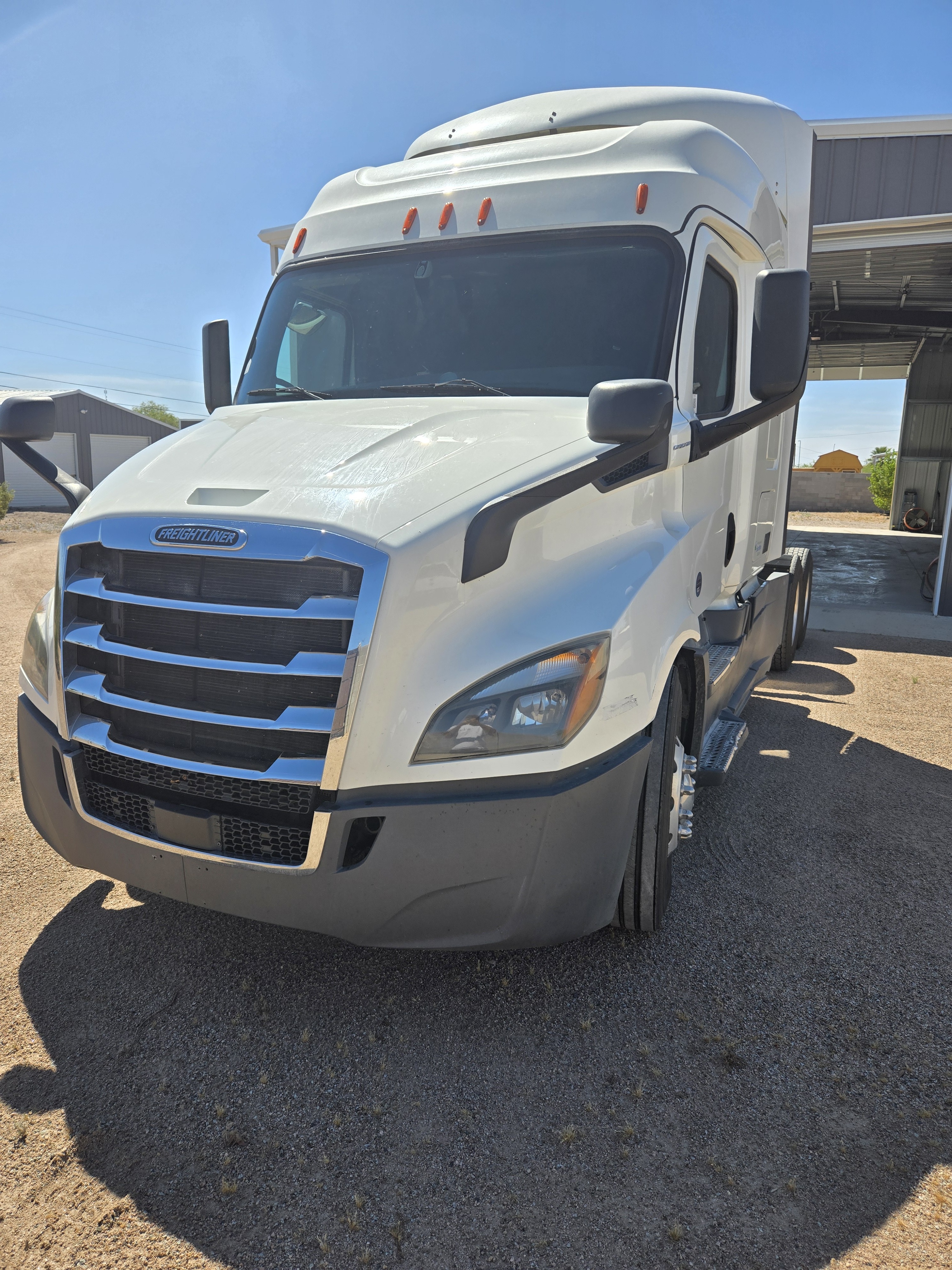2019 FREIGHTLINER Cascadia 116 in Casa Grande, AZ
