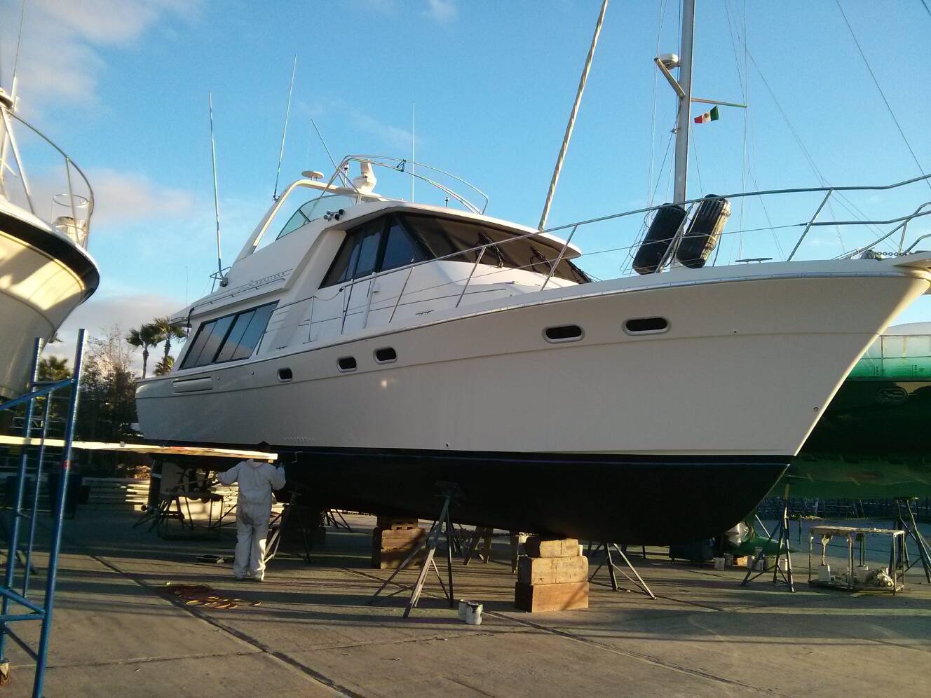 A photo of this 1995 Bayliner 4788 PILOTHOUSE MOTORYACHT