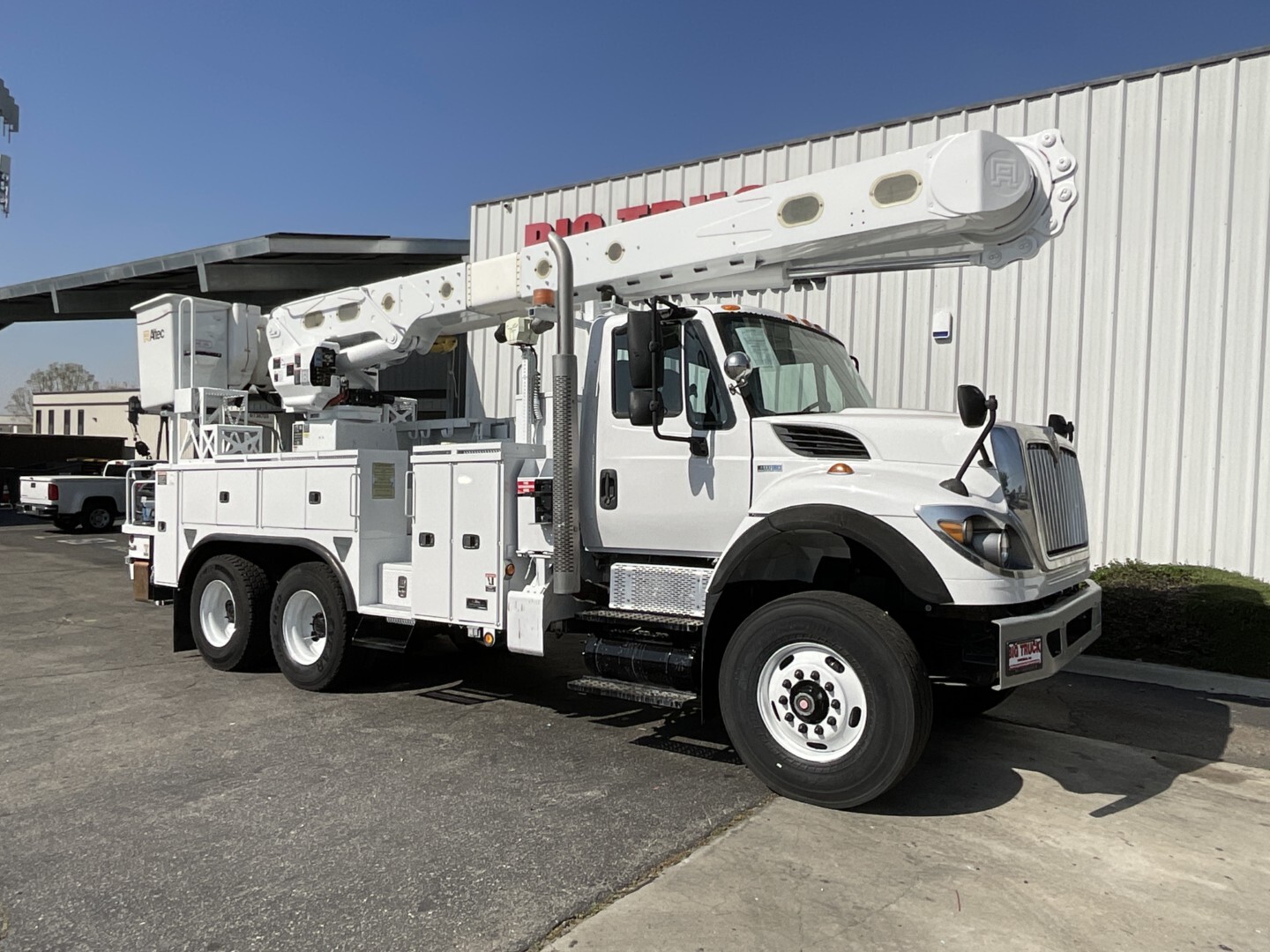 2013 INTERNATIONAL 7500 in Fontana, CA