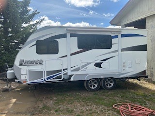 2017 Lance 1685 Travel Trailer in spokane WA