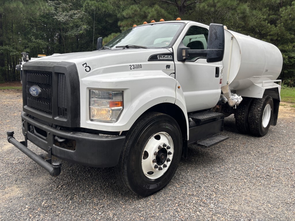2019 FORD F750 in Dallas, TX