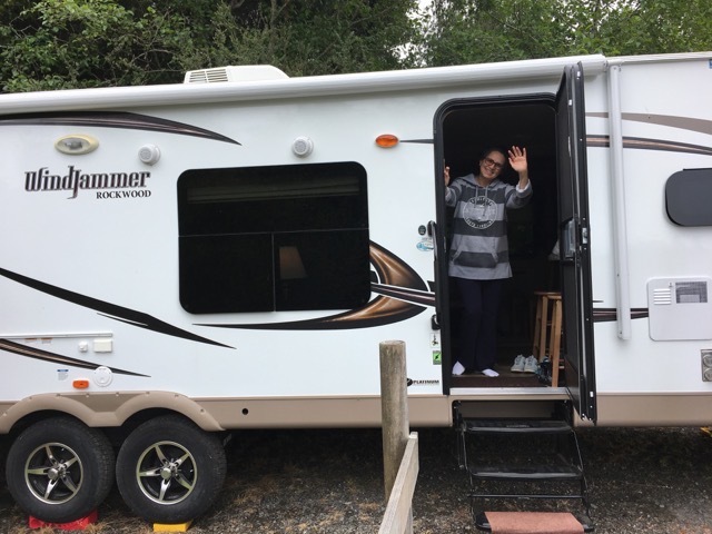 2016 Forest River ROCKWOOD ULTRA WINDJAMMER 2715VS in kelseyville CA