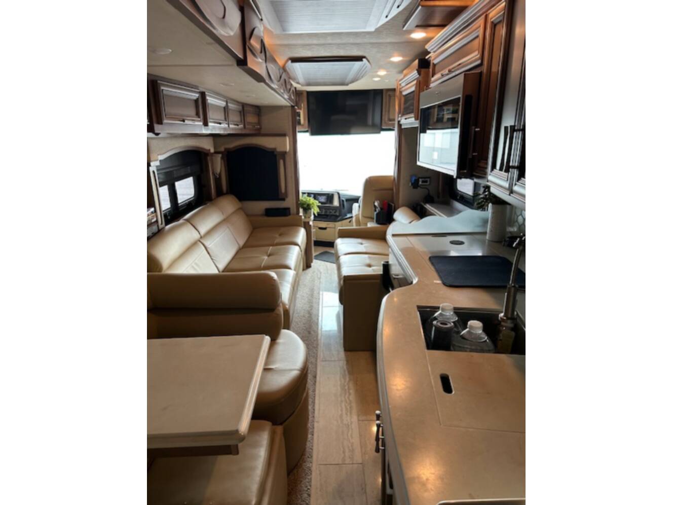 A photo of this 2019 Newmar VENTANA 4326