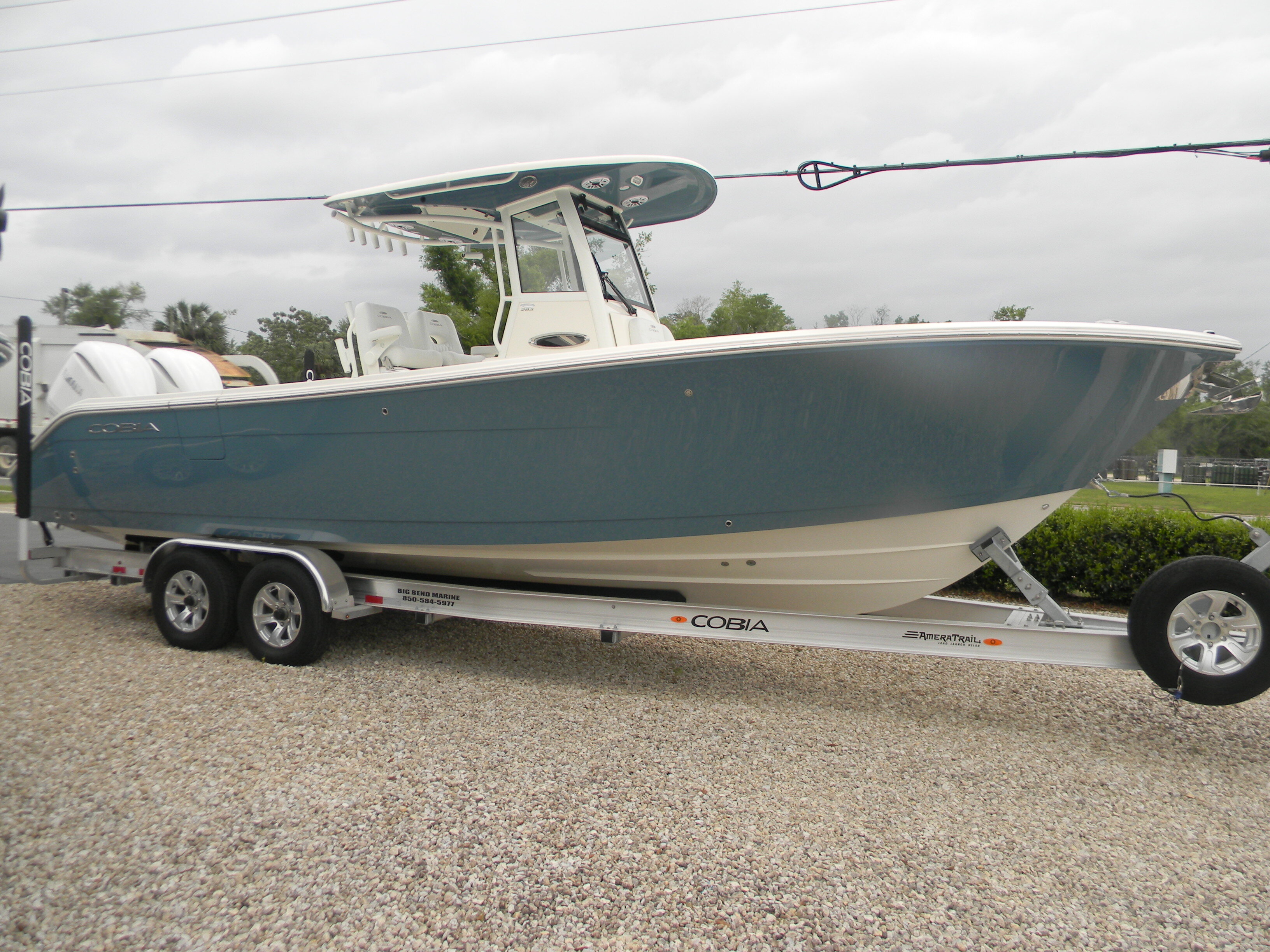 2025 Cobia 285 CENTER CONSOLE in perry FL