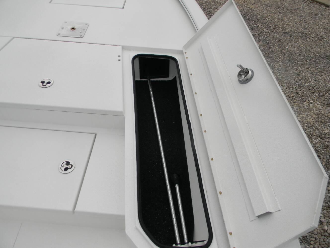 A photo of this 2026 Avid Boats 21FST