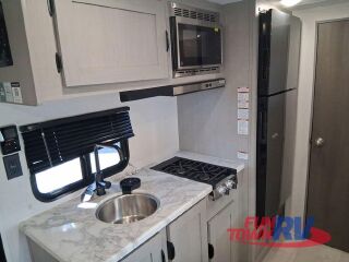 2026 COACHMEN CLIPPER 17BH
